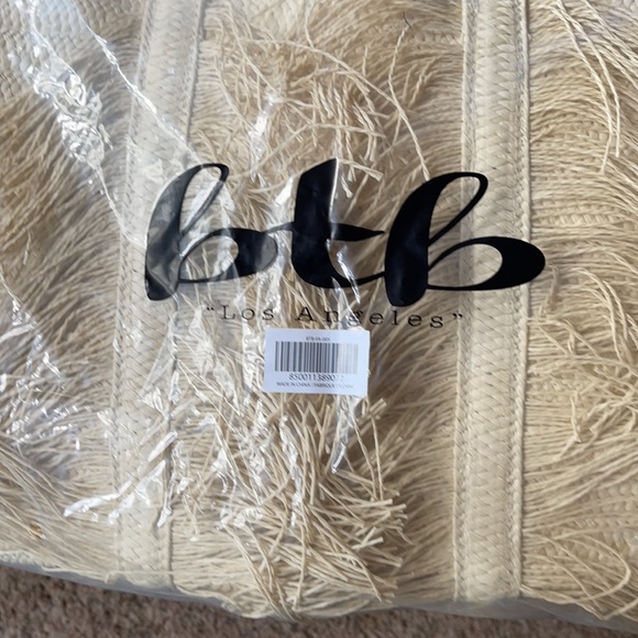 Beyond The Beach Straw Bag - Picture 6 of 6